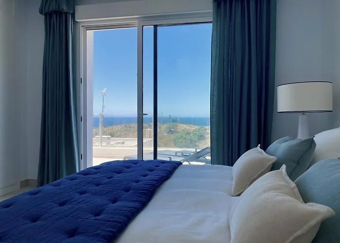 Panoramic Penthouse - Bay Of Marbella
